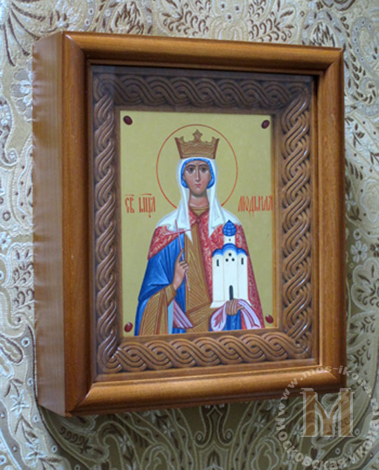 Св. Людмила . Именная икона на золоте в резном киоте . Аметисты. Св. Людмила . Именная икона на золоте в резном киоте . Аметисты.