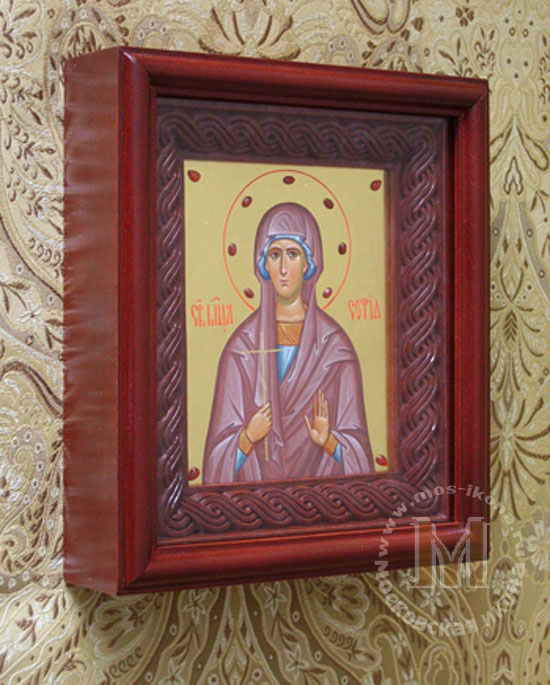 Св. Софья Икона 14-16 см на золоте с камнями (сердалик)в настенном резном киоте