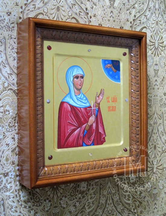 Св. Ирина Коринфская . Именная икона на золоте в резном киоте. 27-31 см